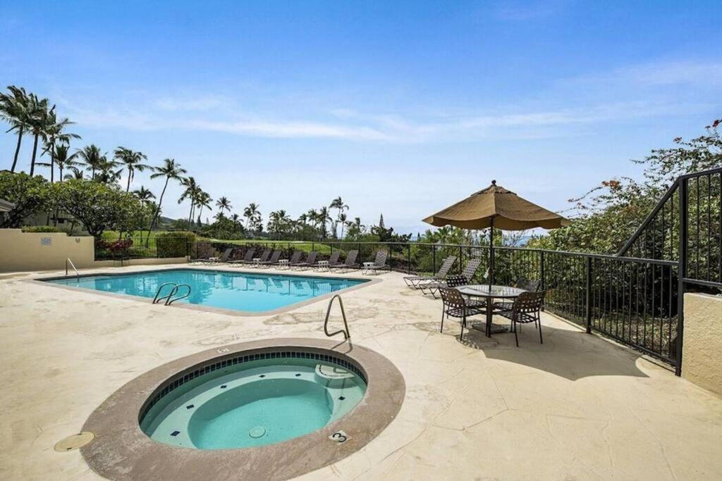 Beautiful 2/2 Condo In Kailua Kona. Ocean View! Esterno foto